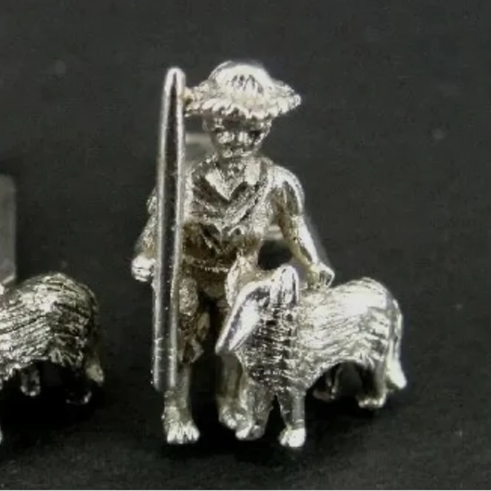Vintage Sarah Coventry Single Cufflinks Sheepherder Dogs Silver Plate Cuff Link